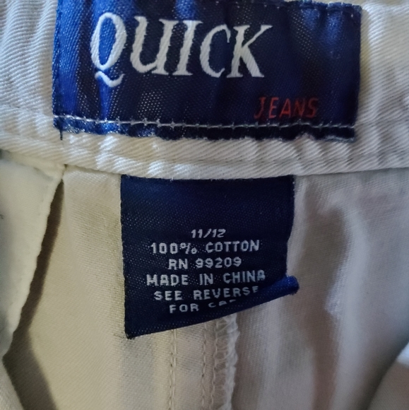 Khaki Cargo Shorts FOR WOMAN SIZE 11/12 - Picture 2 of 3